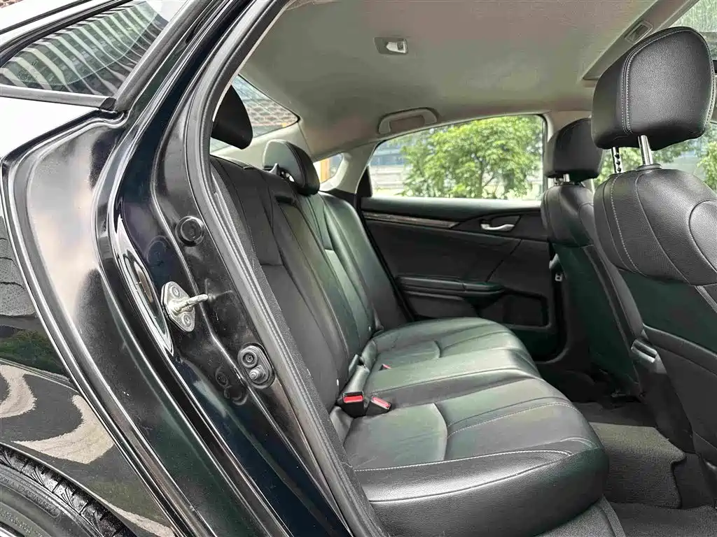 Honda Civic — миниатюра 19