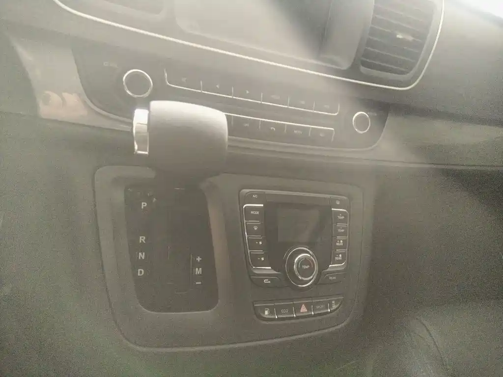 SAIC MAXUS CHASE G10