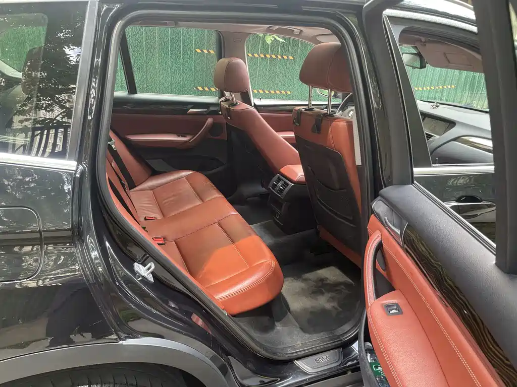 BMW X3 (Import) — миниатюра 15