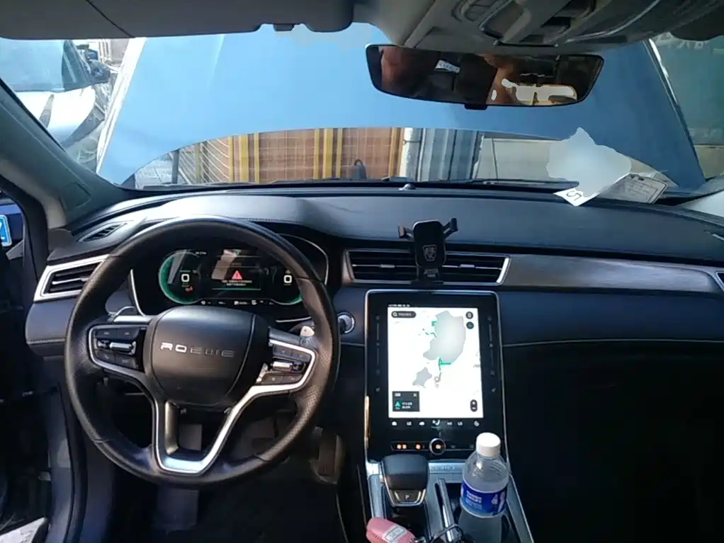 Roewe RX5 New Energy — миниатюра 10
