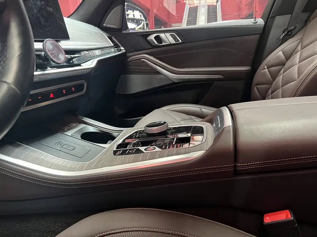 BMW X5 2023 xDrive 40Li M Sport