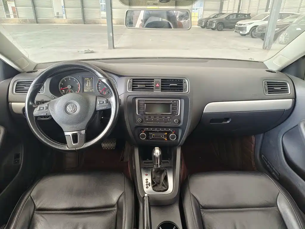Volkswagen Sagitar — миниатюра 8
