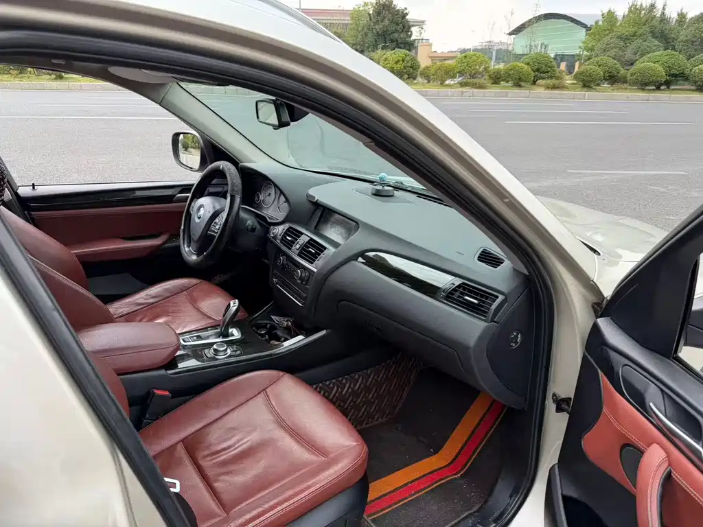 BMW X3 (Import) — миниатюра 6