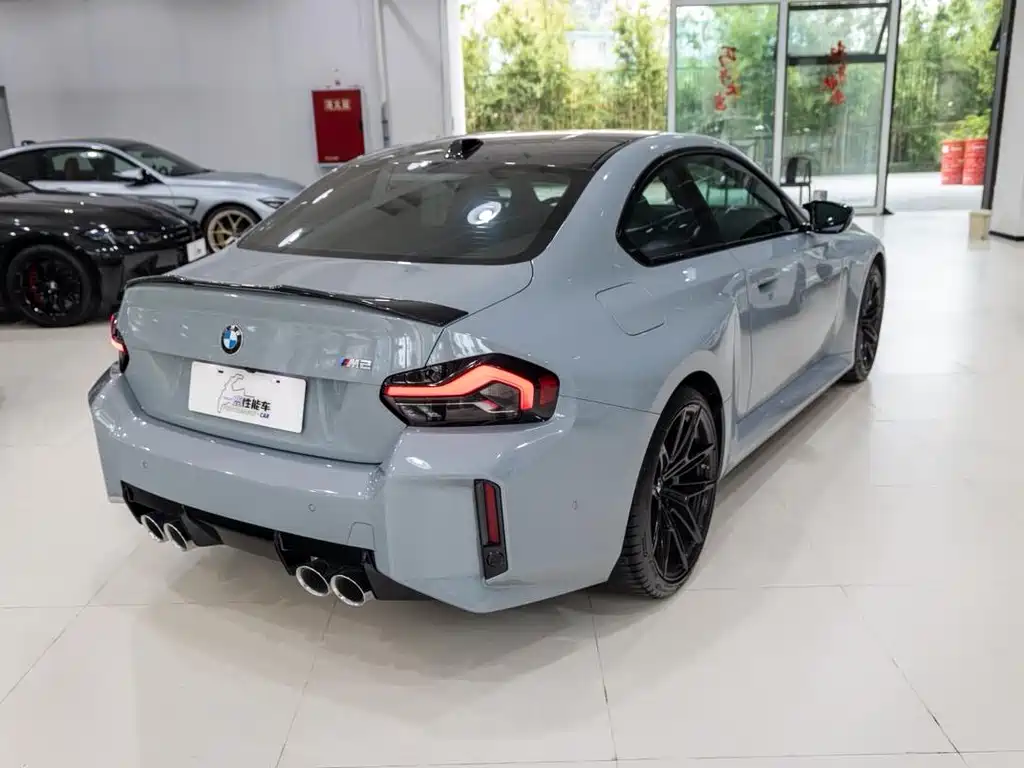 BMW M2 — миниатюра 6