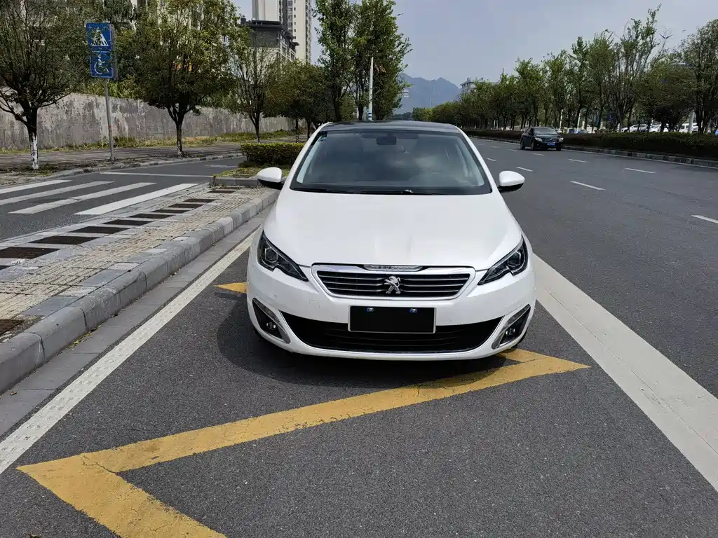 Peugeot 308S — миниатюра 2