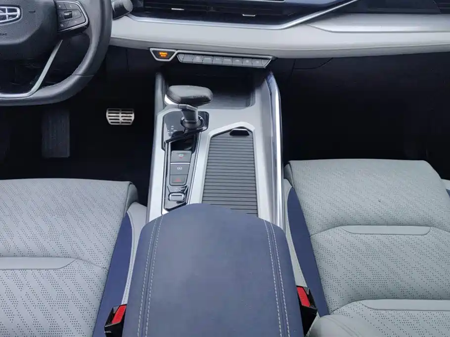 GEELY AUTOMOBILE XINGRUI