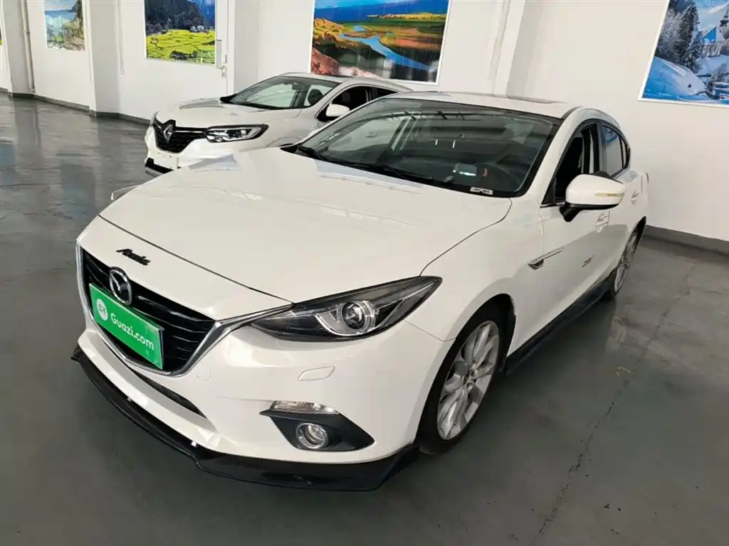 Купить Mazda 3 Axela