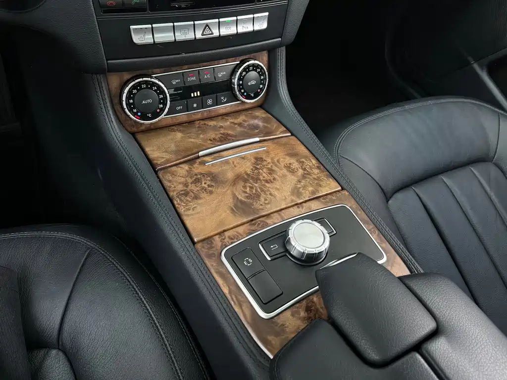 Mercedes-Benz CLS — миниатюра 11