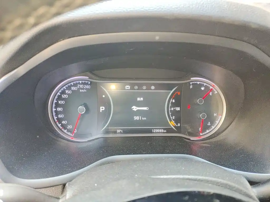 Kia Sportage — миниатюра 7