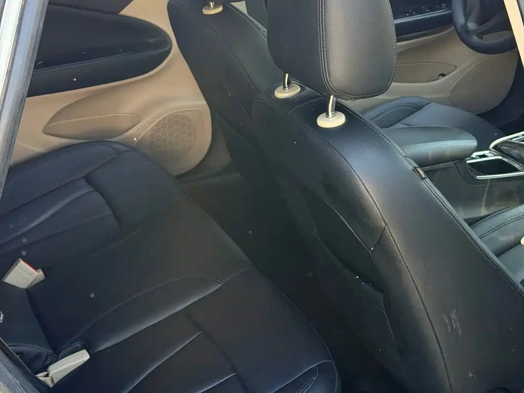 Buick Verano — миниатюра 7
