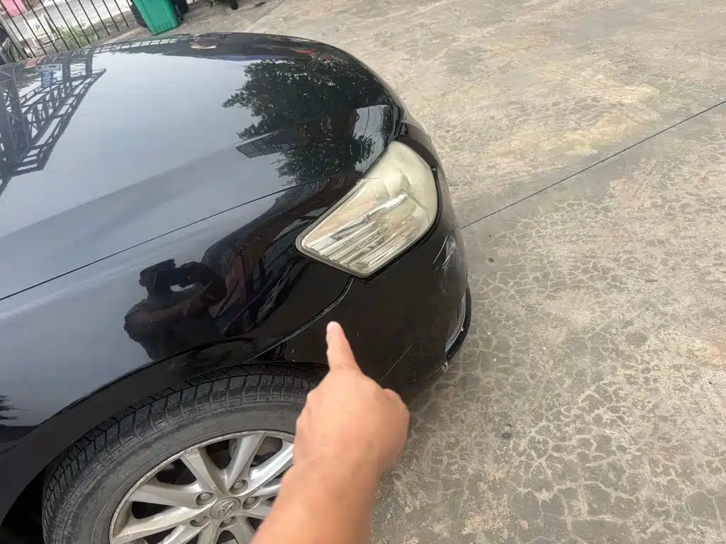 Toyota Camry — миниатюра 12
