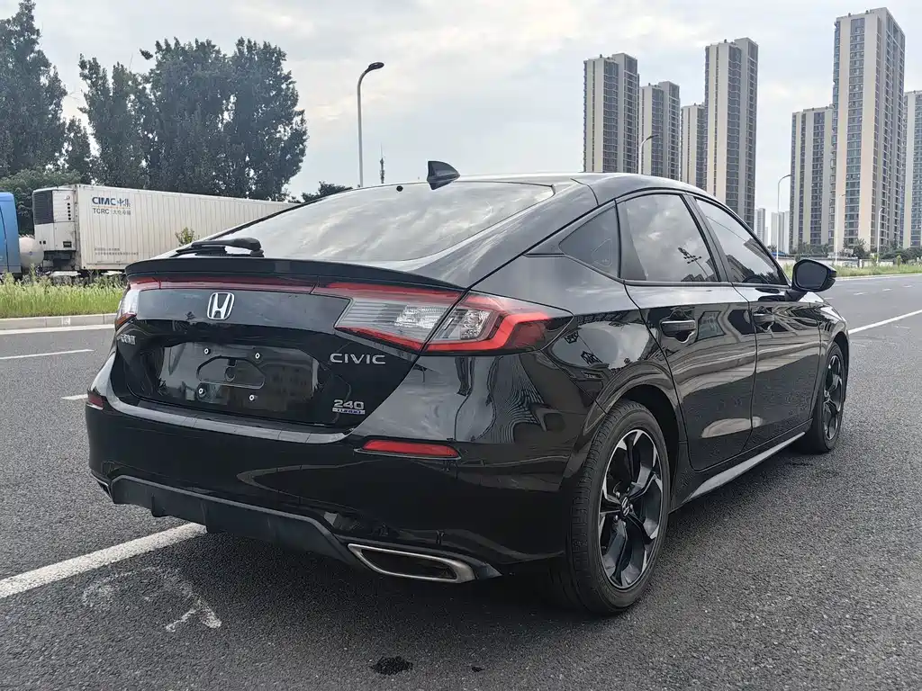 Honda Civic — миниатюра 6