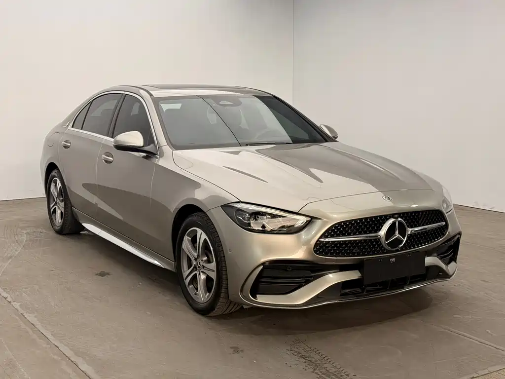 Mercedes-Benz C-Class — миниатюра 3