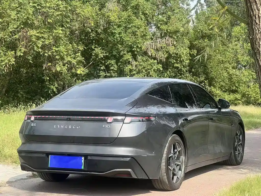 Lynk & Co Z10 — миниатюра 15