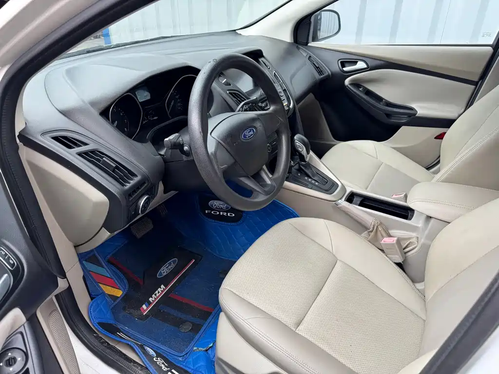 Ford Focus — миниатюра 4