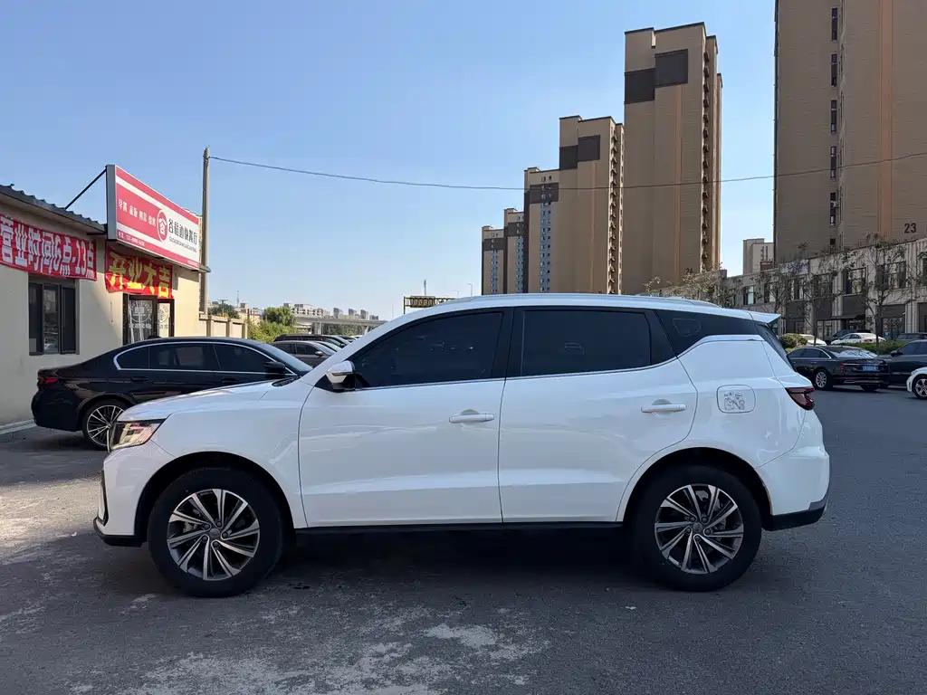 Geely Vision X6 — миниатюра 4