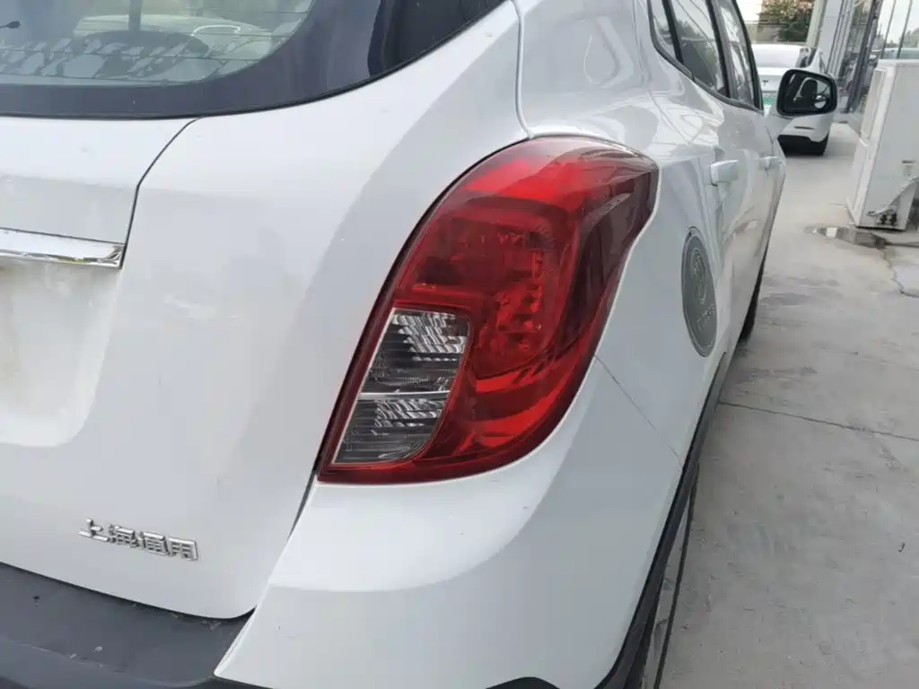 Buick Encore — миниатюра 8