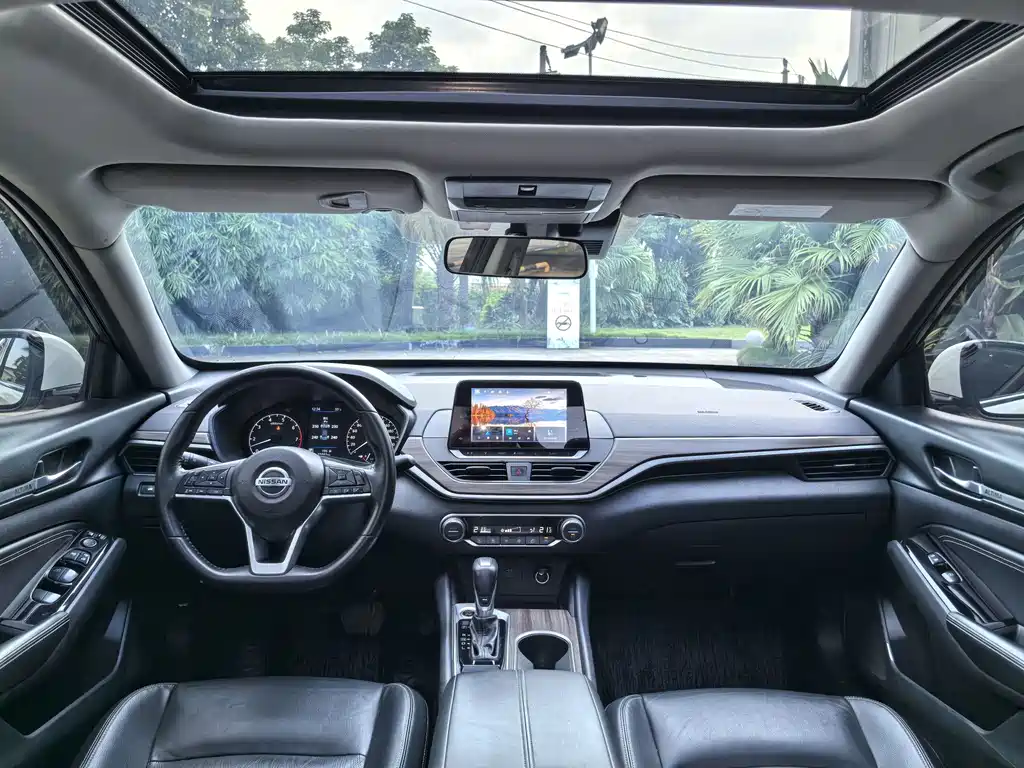 Nissan Teana — миниатюра 10