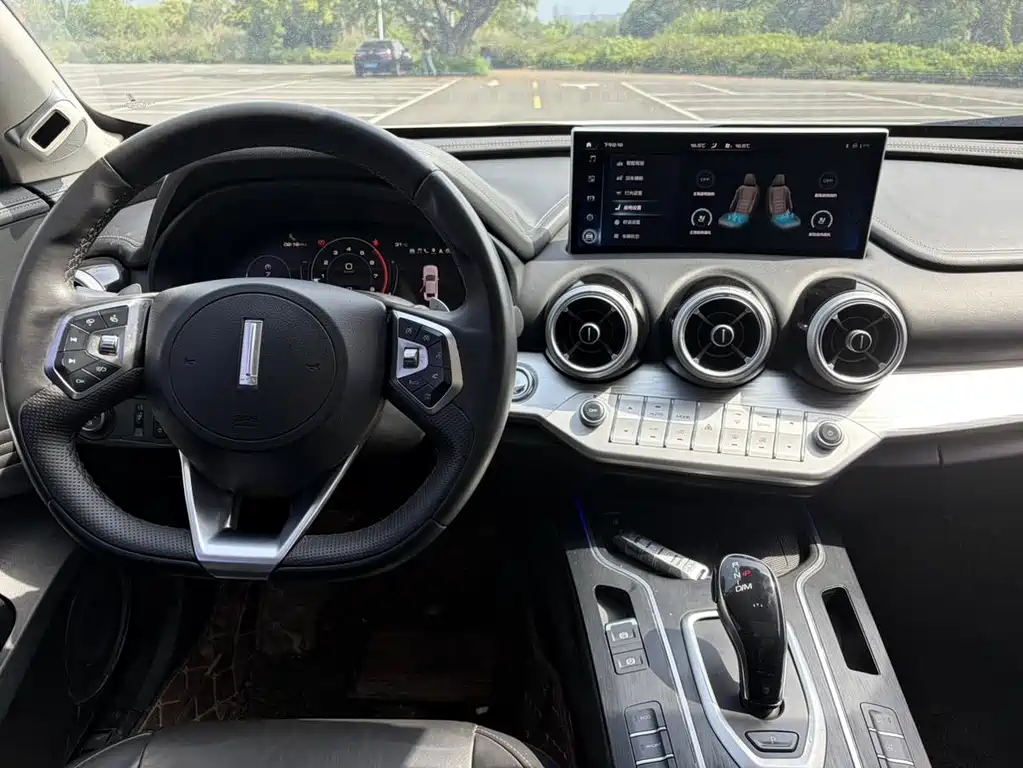 Wey Wey VV7 — миниатюра 5