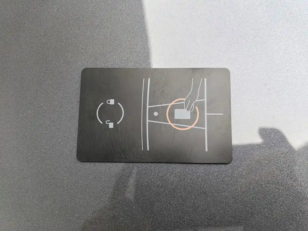Tesla Model 3 — миниатюра 19