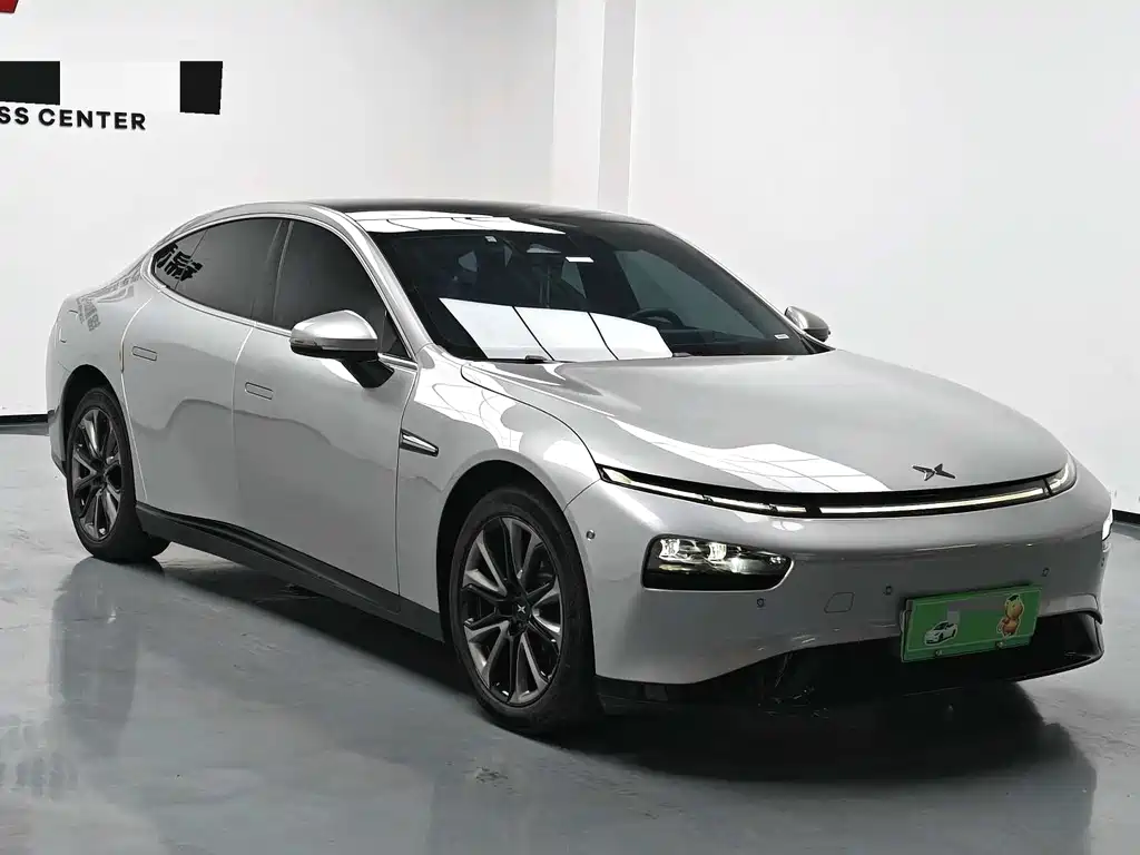 XPeng P7 — миниатюра 2