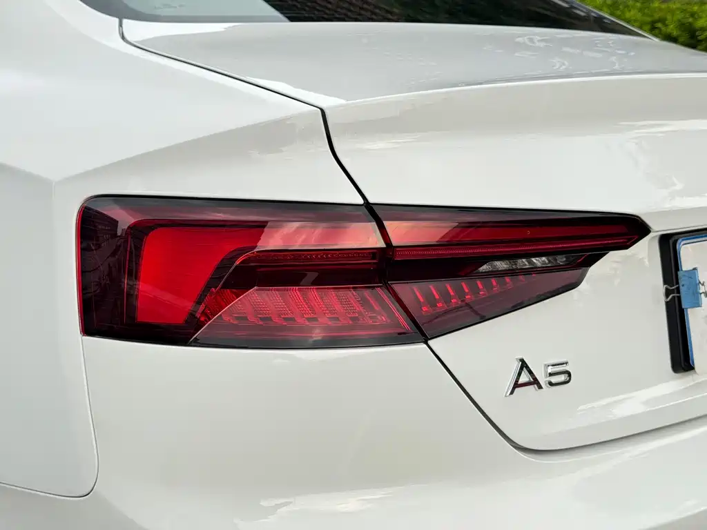 Audi A5 (Import) — миниатюра 27