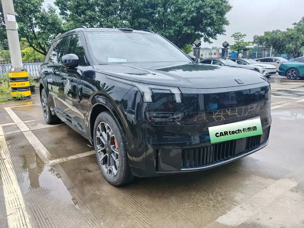 Lynk & Co 900 — миниатюра 2