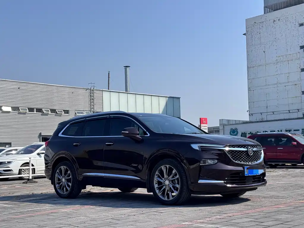 Buick Enclave — миниатюра 3