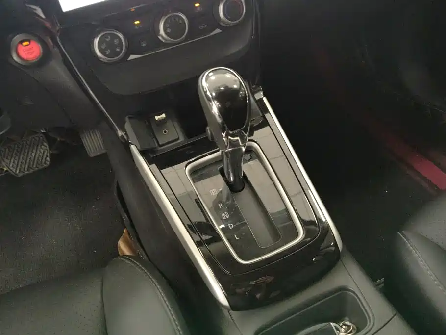 Nissan Sylphy — миниатюра 16