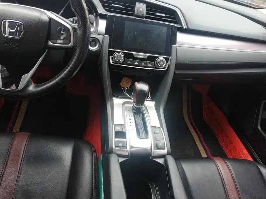 Honda Civic — миниатюра 16
