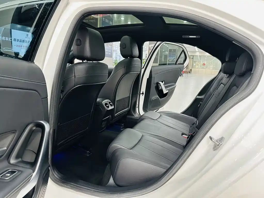 MERCEDES-BENZ A CLASS