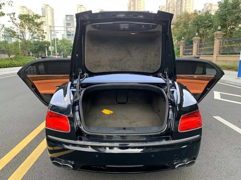 Bentley Flying Spur — фотографии объявления, Фото 9