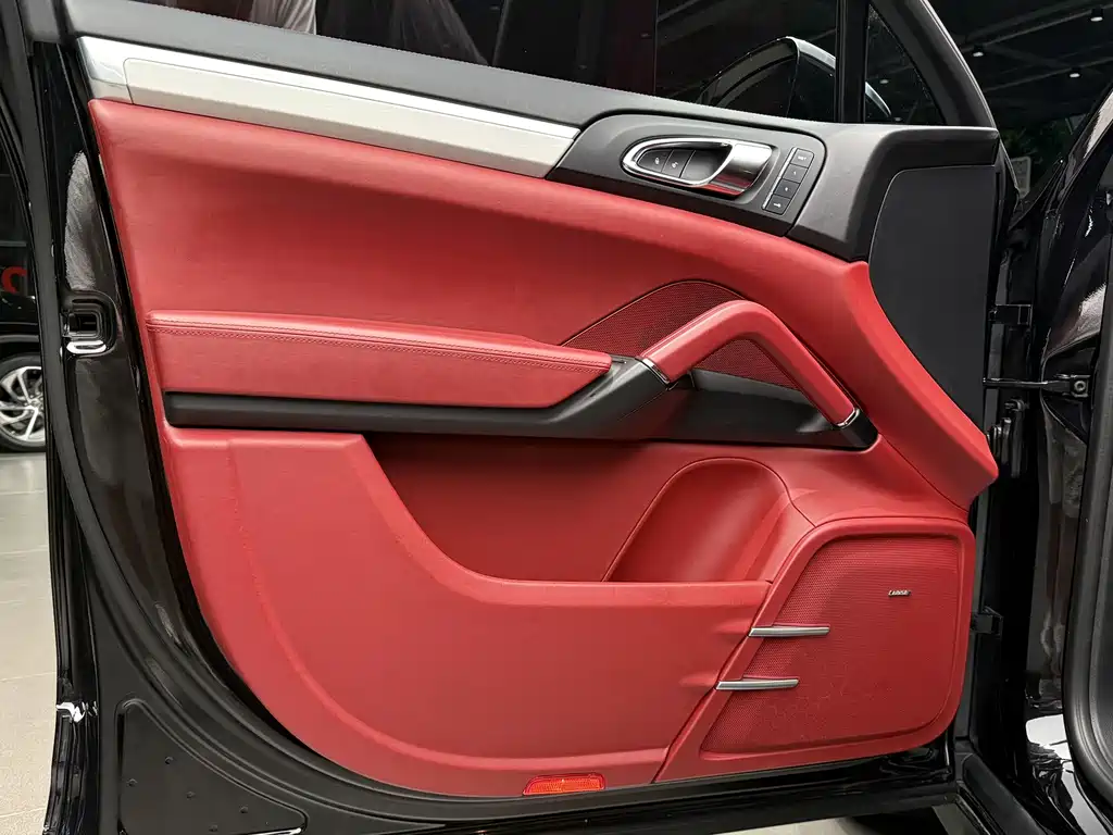 Porsche Cayenne 2015 Cayenne GTS 3.6T