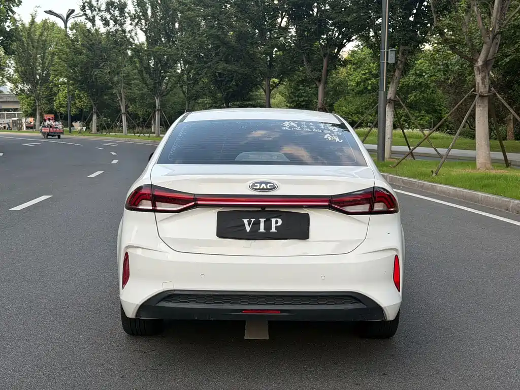 JAC JAC iEVA50 — миниатюра 8