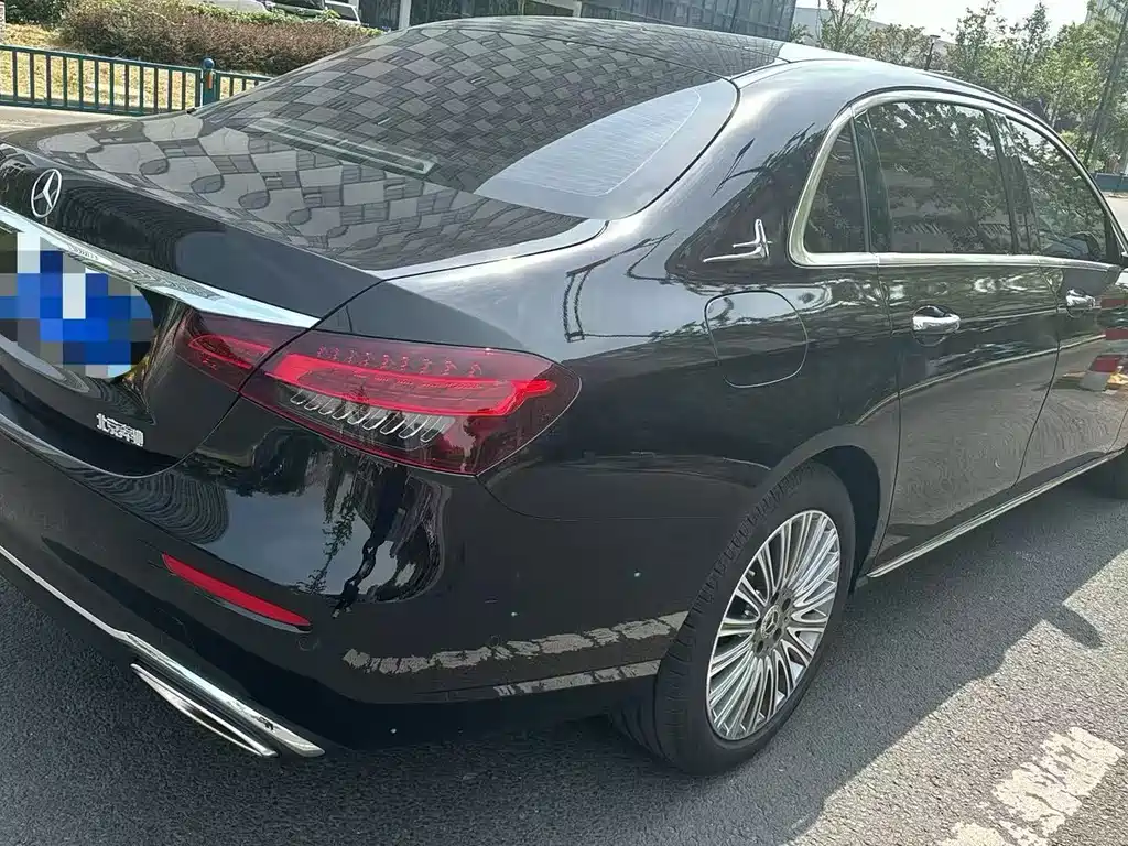 Mercedes-Benz E-Class E 2023 E 300 L Luxury