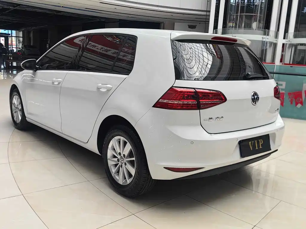 Volkswagen Golf — миниатюра 7
