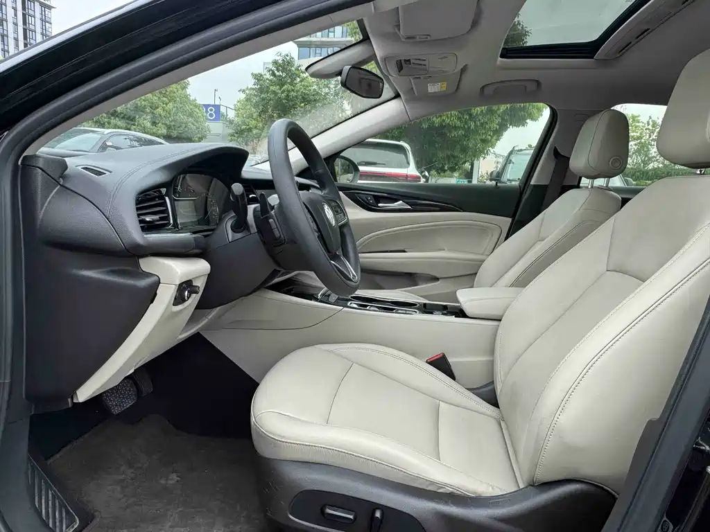 Buick Regal — миниатюра 7