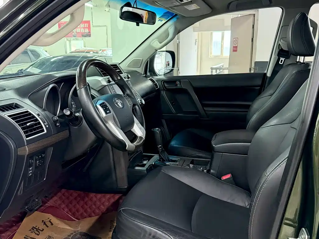 Toyota Prado — миниатюра 4