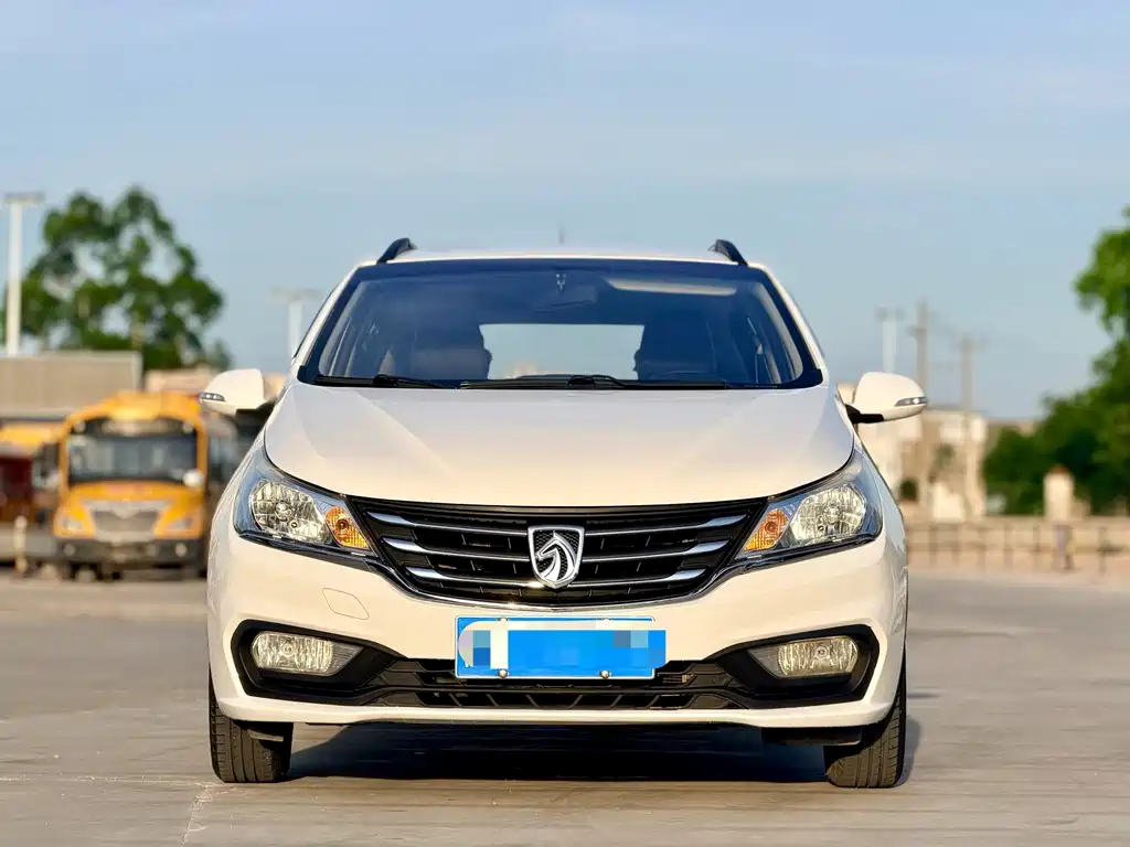 Baojun 310 — миниатюра 2