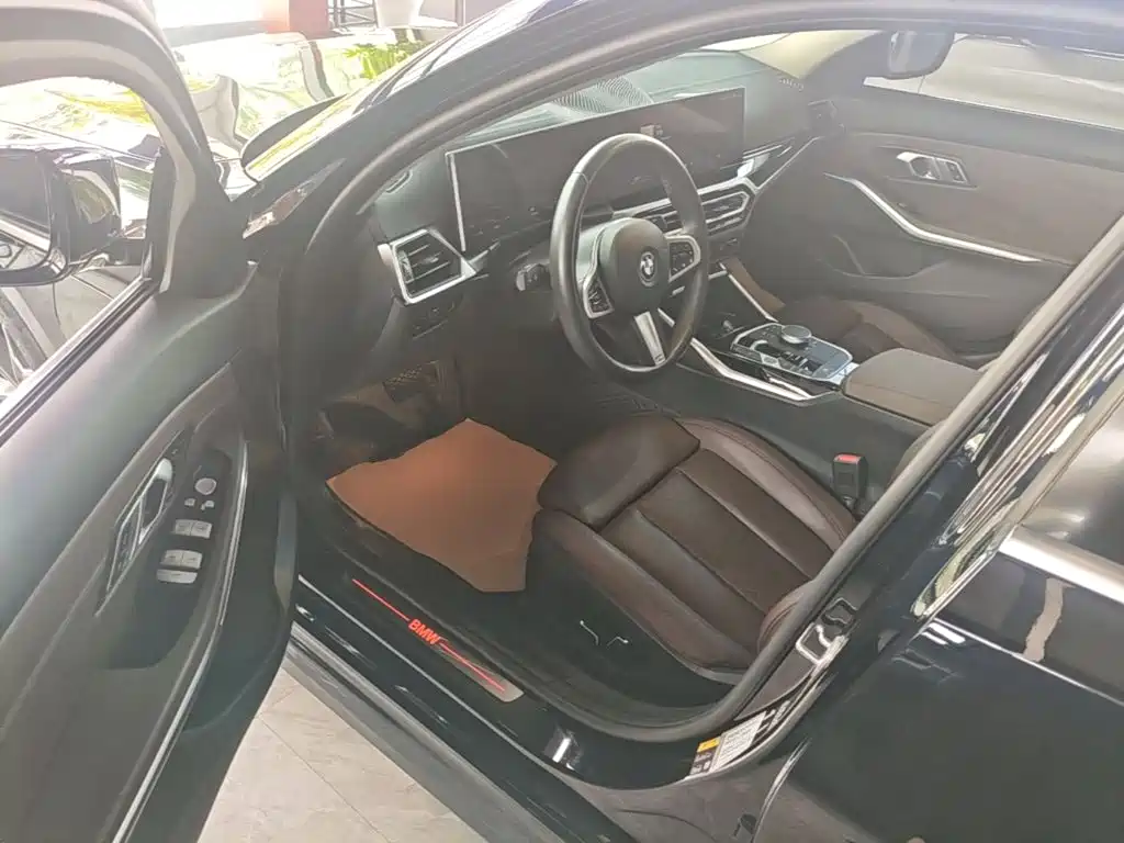 BMW i3 — миниатюра 12