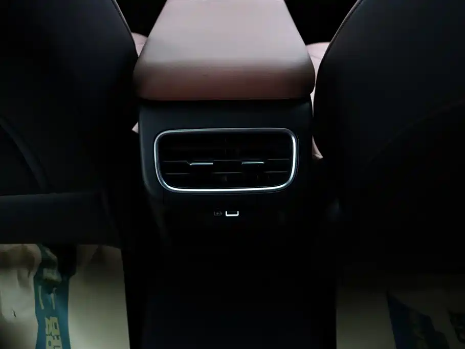 GEELY GALAXY GALAXY L6