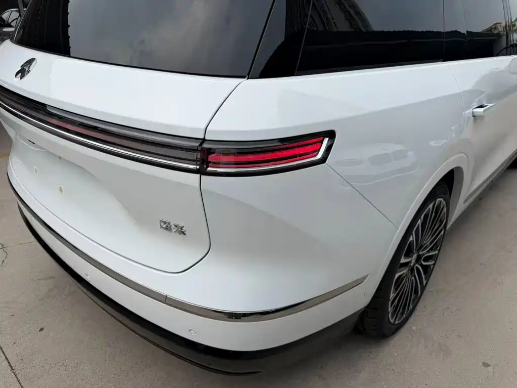 NIO ES8 — миниатюра 29