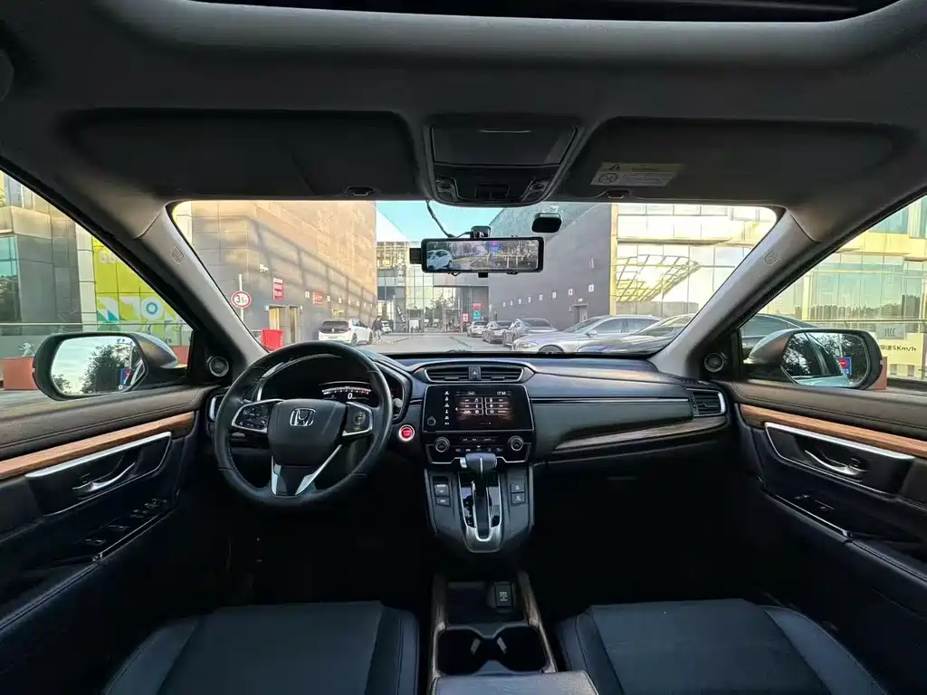 Honda CR-V 2017 240TURBO CVT