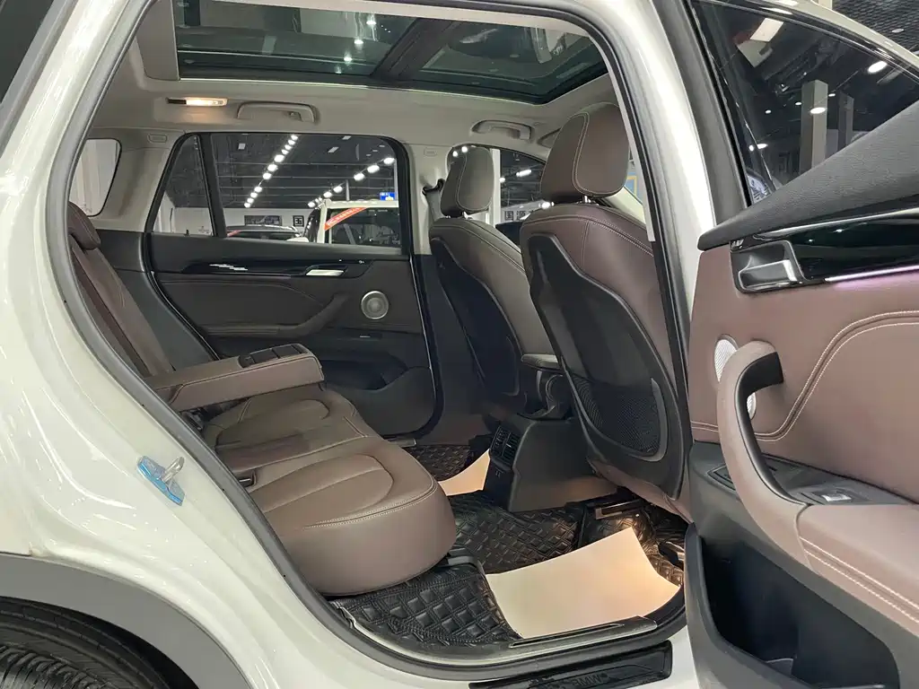 BMW X1 — миниатюра 19