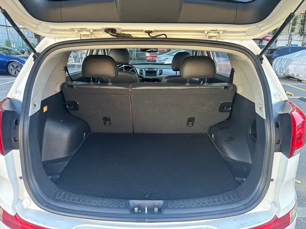 Kia Sportage — миниатюра 13