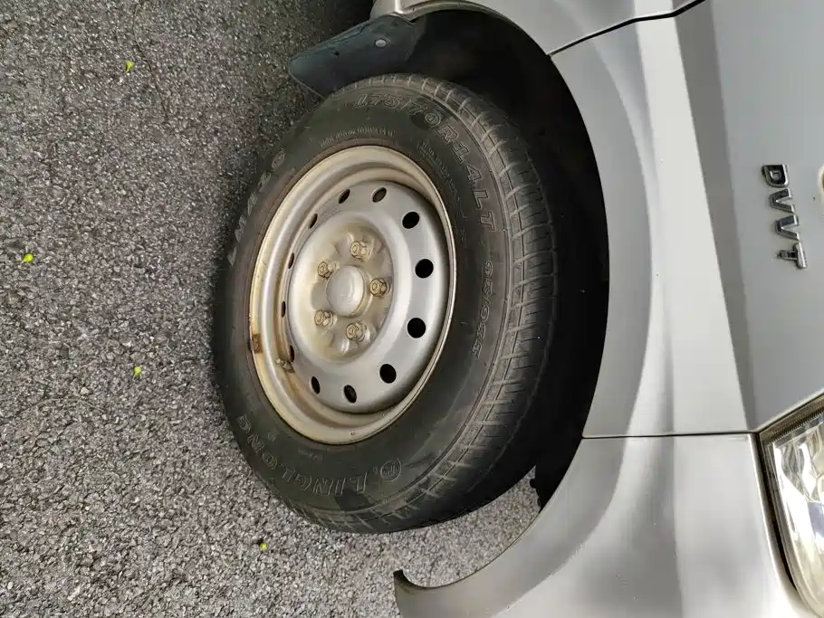 Wuling Rongguang — миниатюра 6