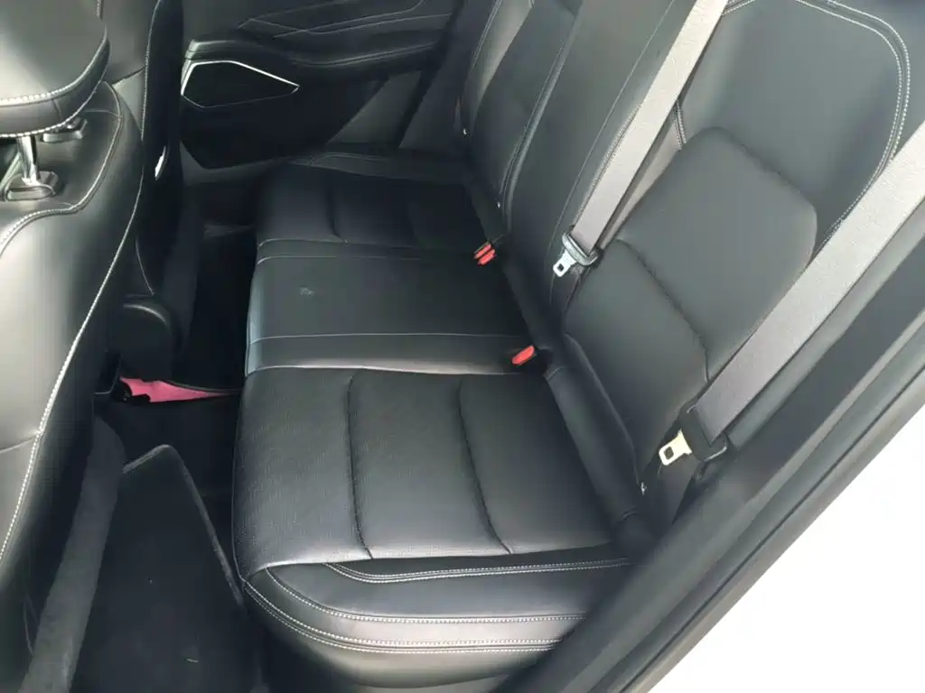 Geely Emgrand — миниатюра 17