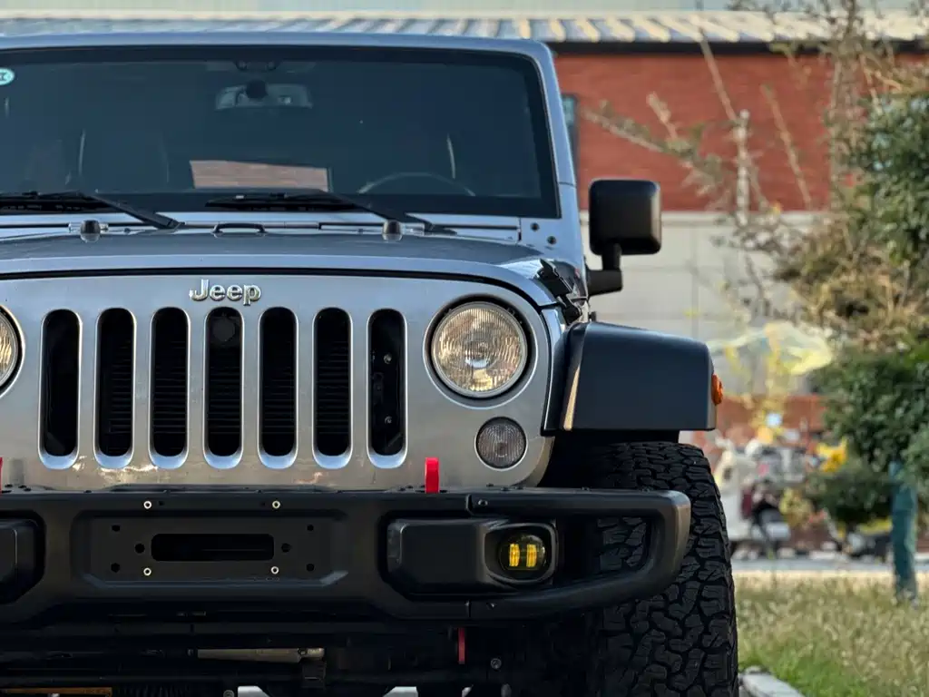 Jeep Wrangler — миниатюра 4