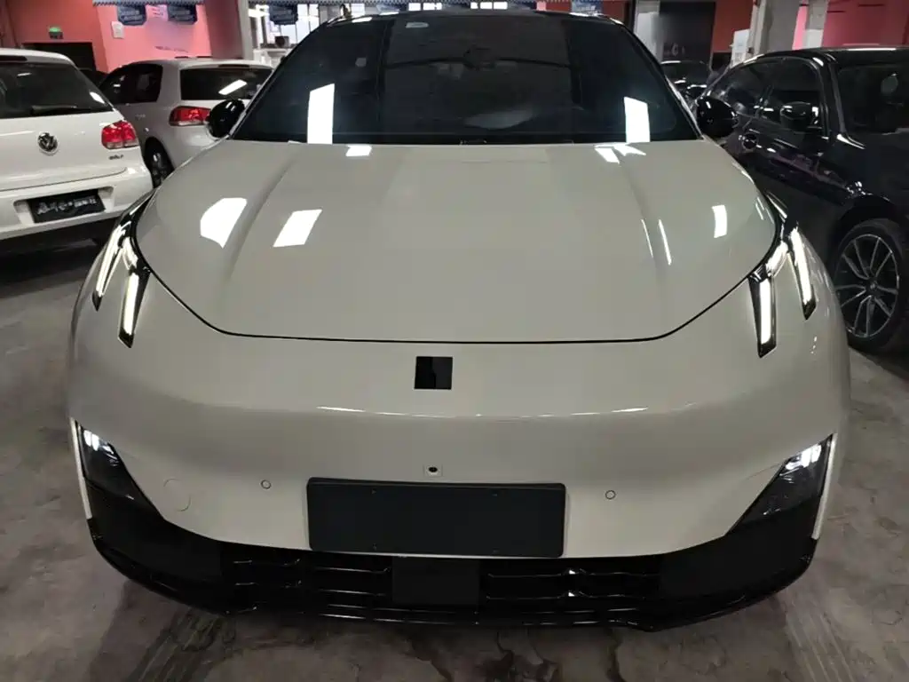 Lynk & Co Z20 — миниатюра 3