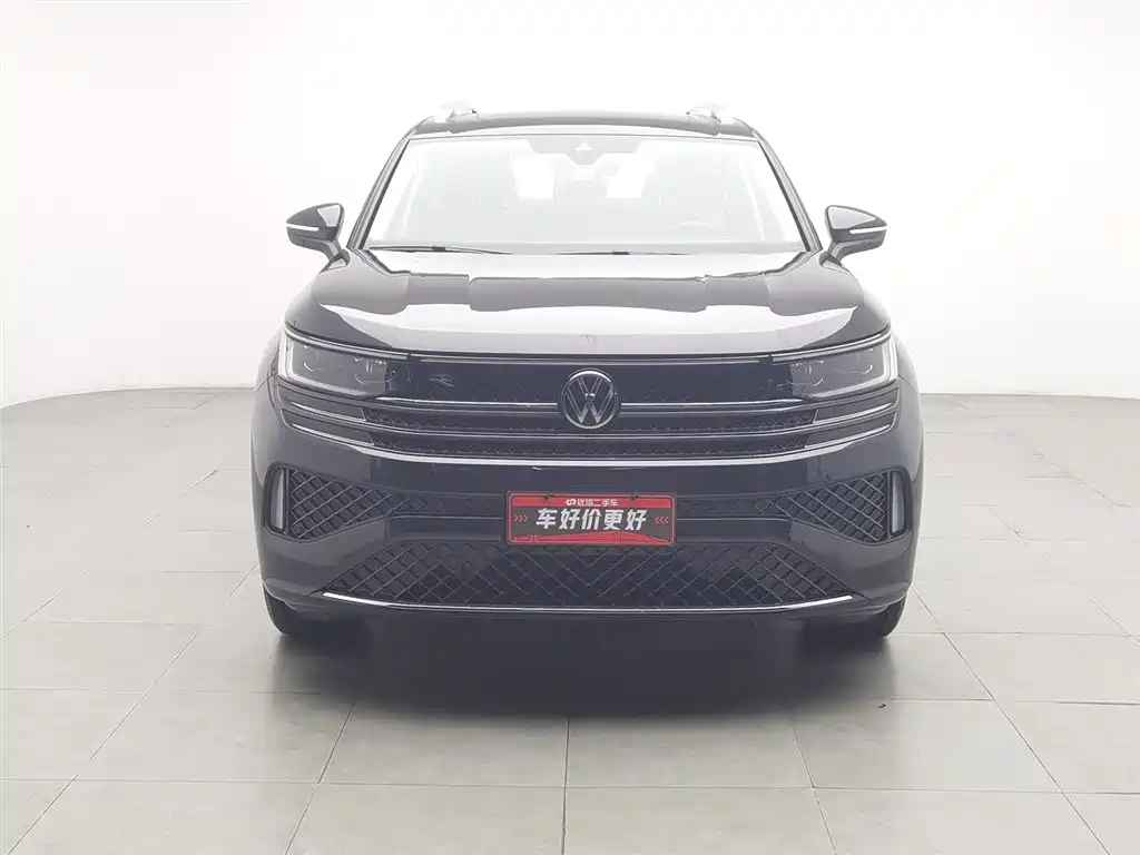 Volkswagen Tavendor 2023 380TSI R-Line